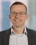 graphic file with name EPH-108-177-g003.gif