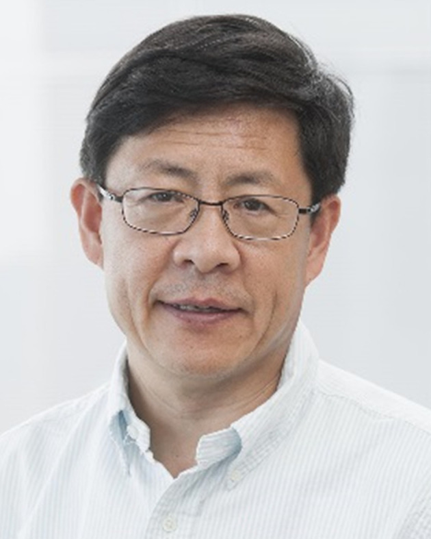 Yue-Ming Li