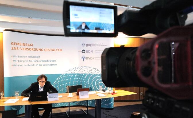 graphic file with name 15016_2020_7539_Fig2_HTML.jpg