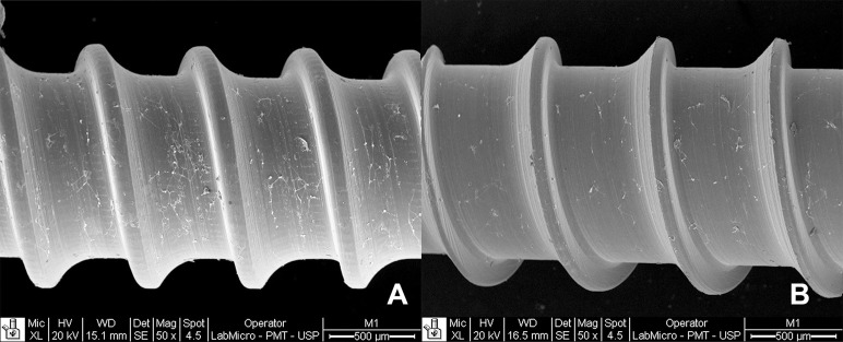 Figure 4. Osteoblast proliferation on the surface of the mini-implant at 72 hours. Although the cell proliferation and composition were similar for both mini-implants, a higher spread can be seen over the Morelli mini-implant (A) than over the Neodent mini-implant (50× magnification).