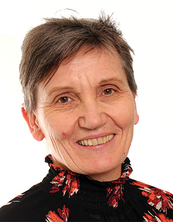 Dr Hofvind is head of BreastScreen Norway and professor at the University of Tromsø, Faculty of Health Sciences. Her main interests are the quality assurance, evaluation, and techniques and strategies used to improve mammographic screening.