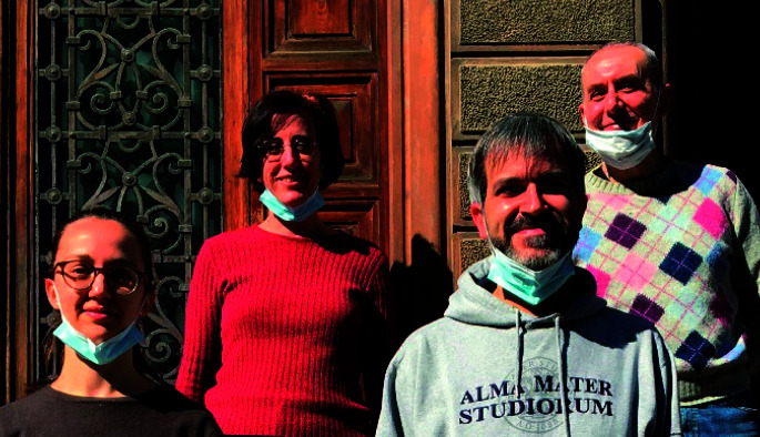 Prof. Paola Ceroni, second row on the left; Ms Elena Bassan first row on the left; Prof. Pier Giorgio Cozzi, second row on the right; Dr Andrea Gualandi, second row on the right.